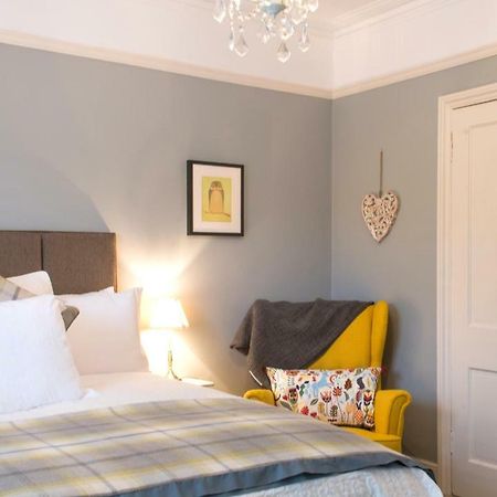 April House Weybridge - Boutique Guesthouse Екстер'єр фото